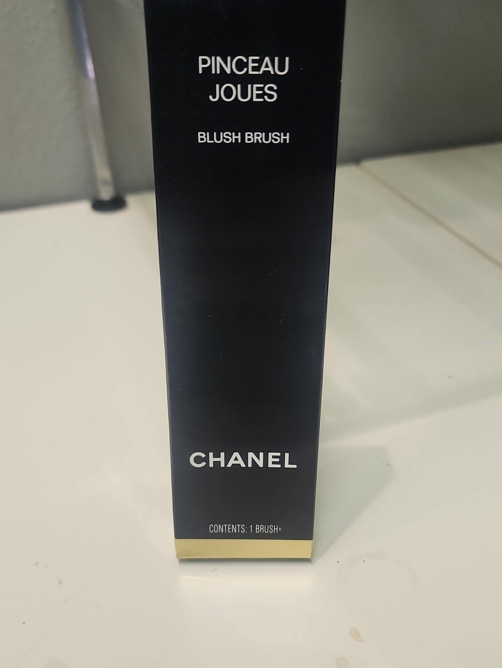CHANEL Black and Gold Blush Brush